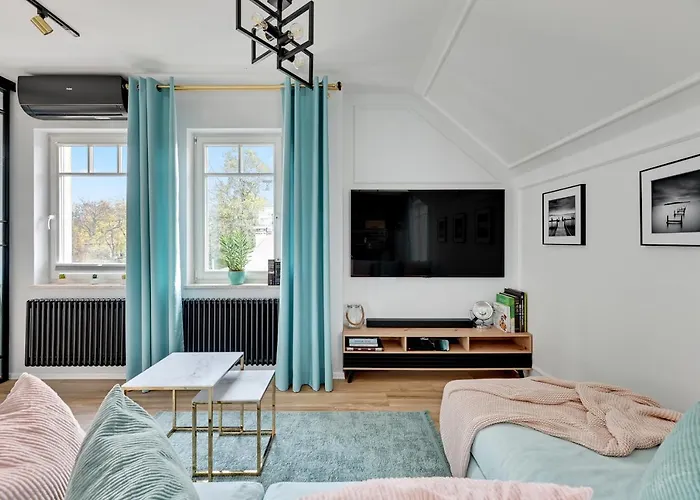 & Park Penthouse By Downtown Apartment *