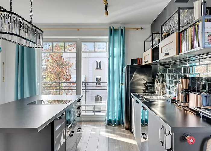 Apartment & Park Penthouse By Downtown *