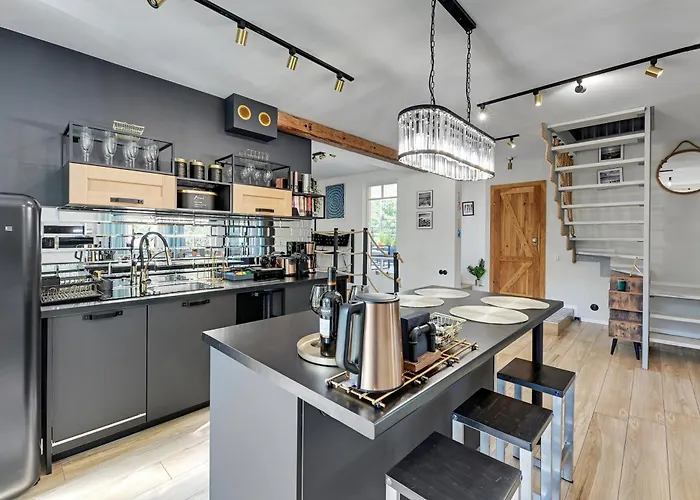 & Park Penthouse By Downtown *