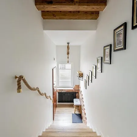 & Park Penthouse By Downtown דירה