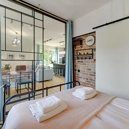 & Park Penthouse By Downtown Daire Sopot